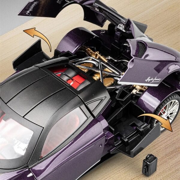 1:18 Pagani Huayracan - Image 8