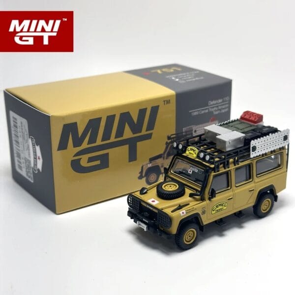 MINIGT 1:64 Defender 110 1989 Camel Trophy Amazon Team - Image 4
