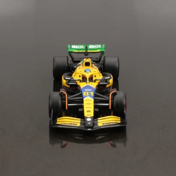 1:43 Mclaren F1 Car - Image 4