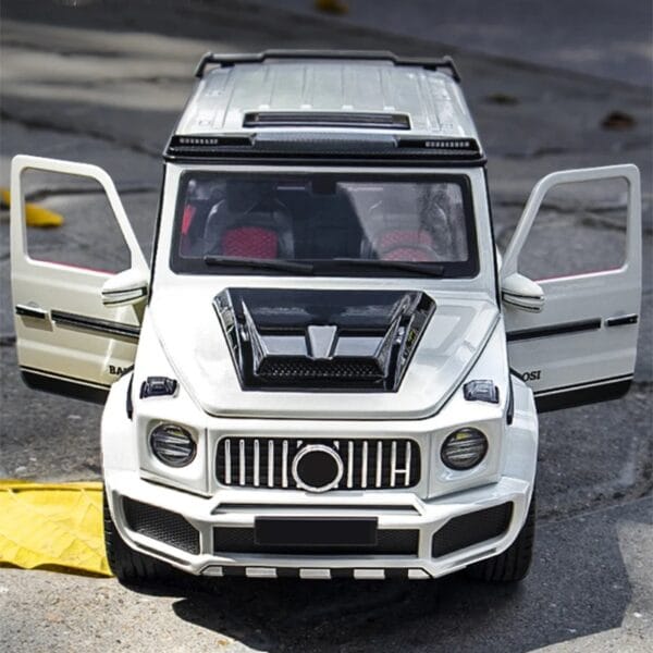 Mercedes Benz Brabus G700 - Image 9
