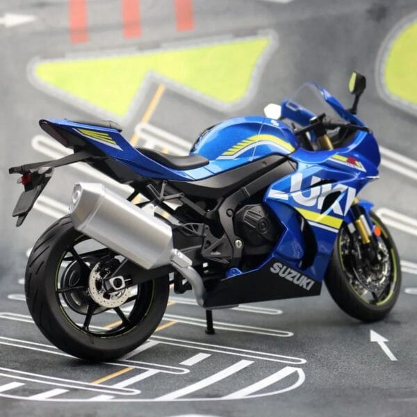 1/9 Scale Suzuki GSX-R1000R - Image 6