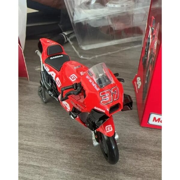 1:18 2023 Moto Gp Gasgas Team Factory Racing - Image 4